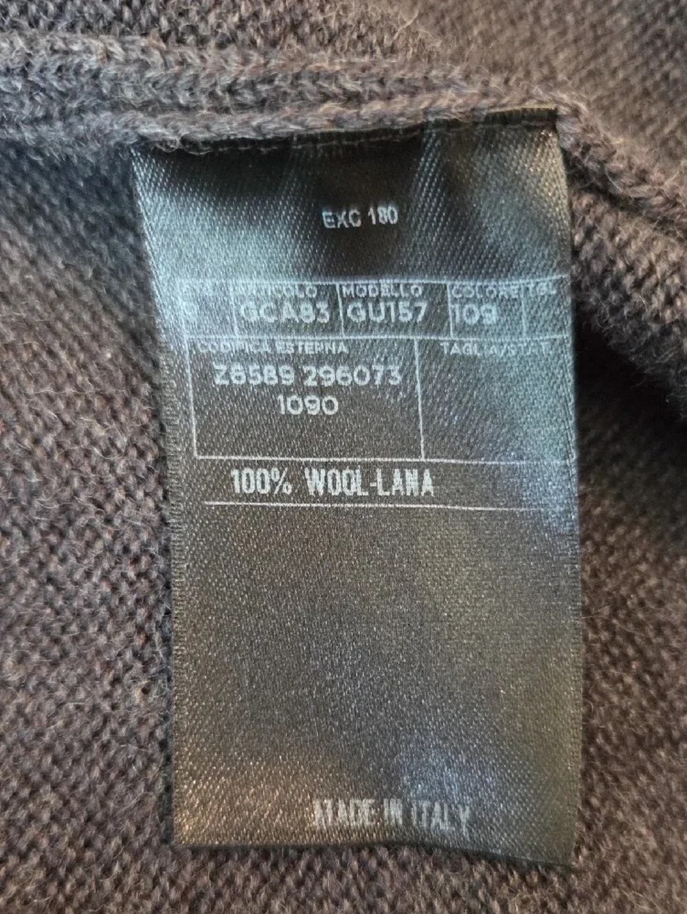 Gucci *please view
